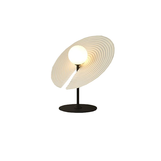 Flying Saucer Table Lamp